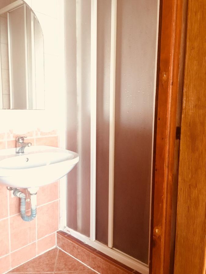 Rozsakert Panzio Hotel Nyiregyhaza Luaran gambar
