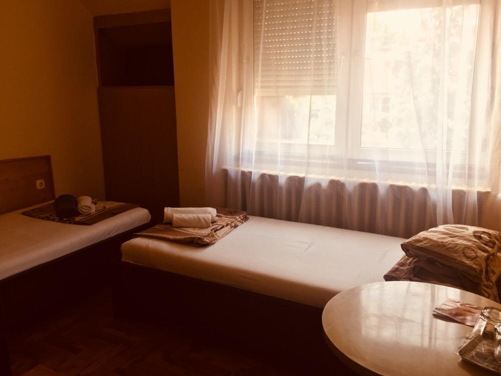 Rozsakert Panzio Hotel Nyiregyhaza Luaran gambar